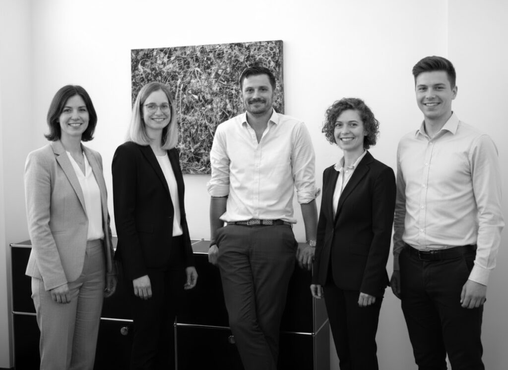 Dr. Timo Hohmuth mit Team